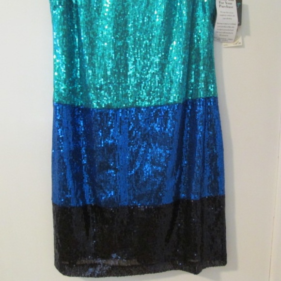 Gabby Skye Sequined Sheath Dress, NWT, Size 8 - Picture 3 of 5